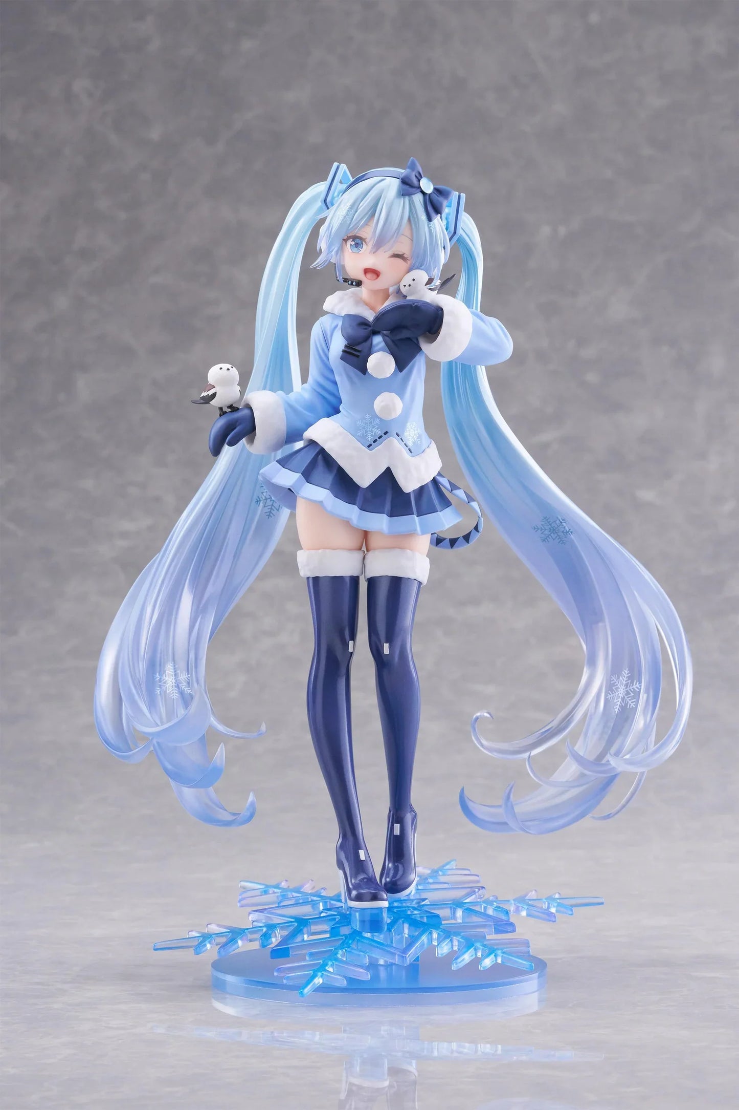 "Character Vocal Series 01 Hatsune Miku" AMP+ SNOW MIKU ALL STARS Figure 2012 Ver.
