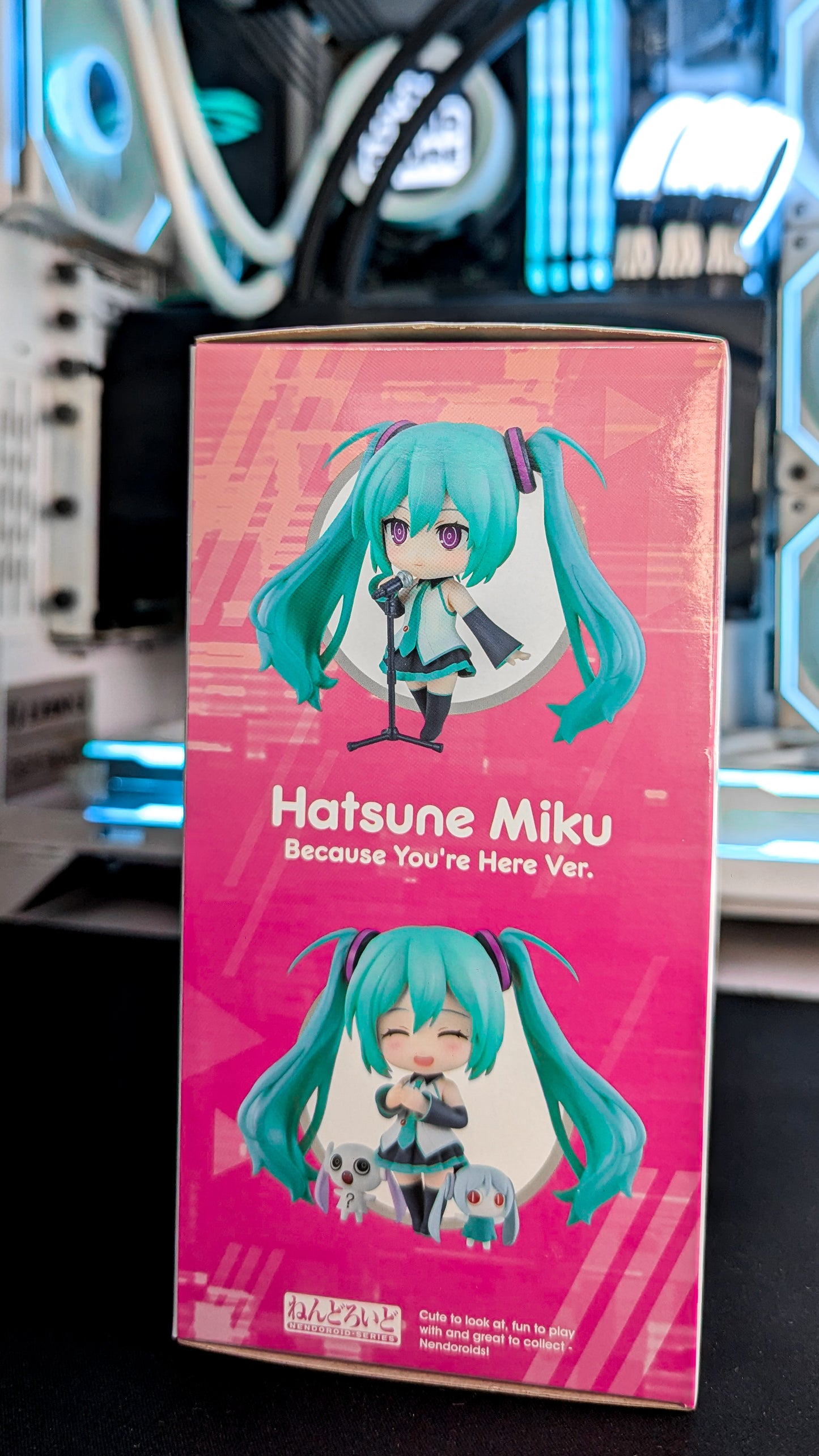 Nendoroid Hatsune Miku Because You're Here Ver. alternate product view 15