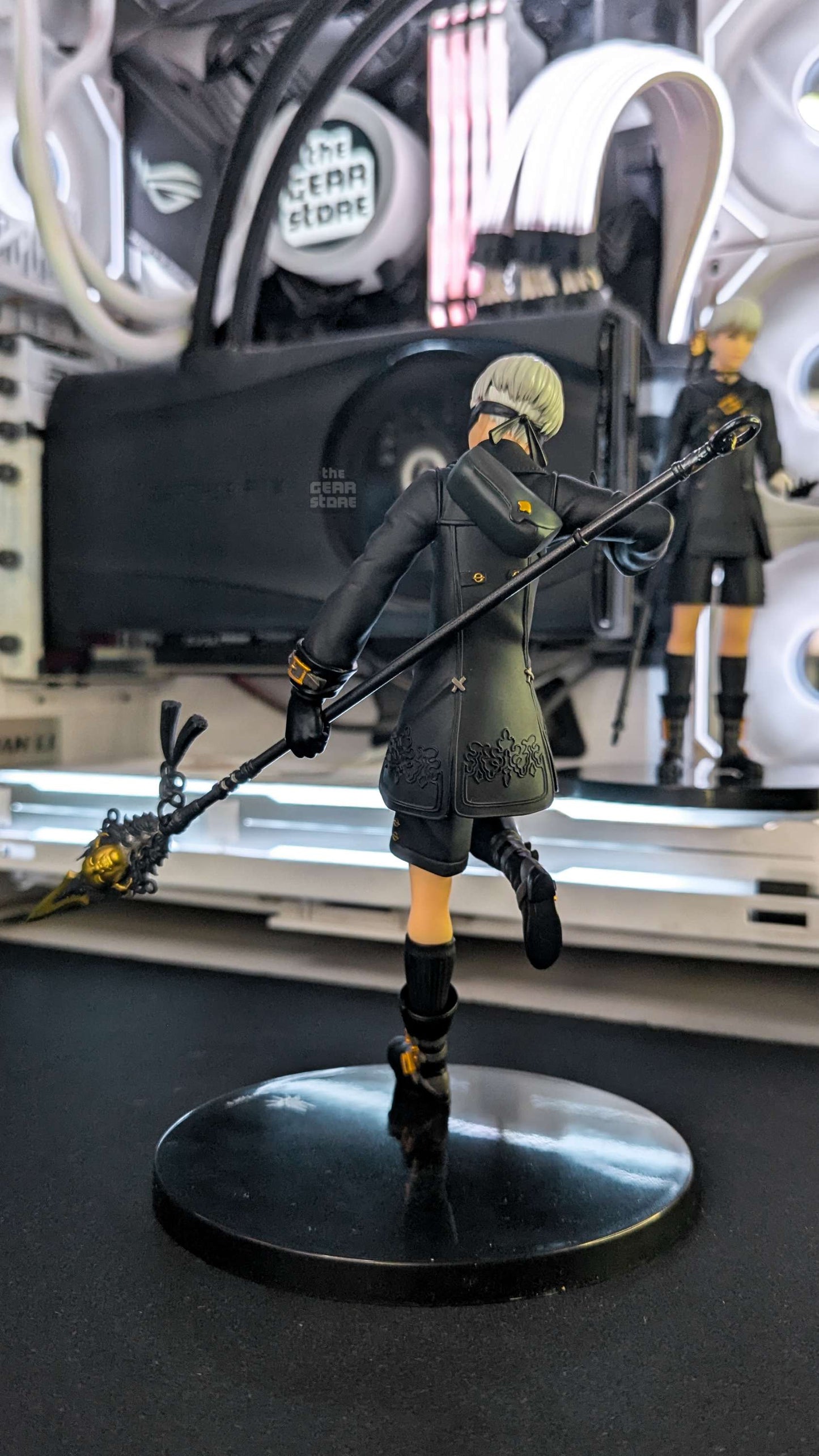 9s - Form-ism alternate product view 8