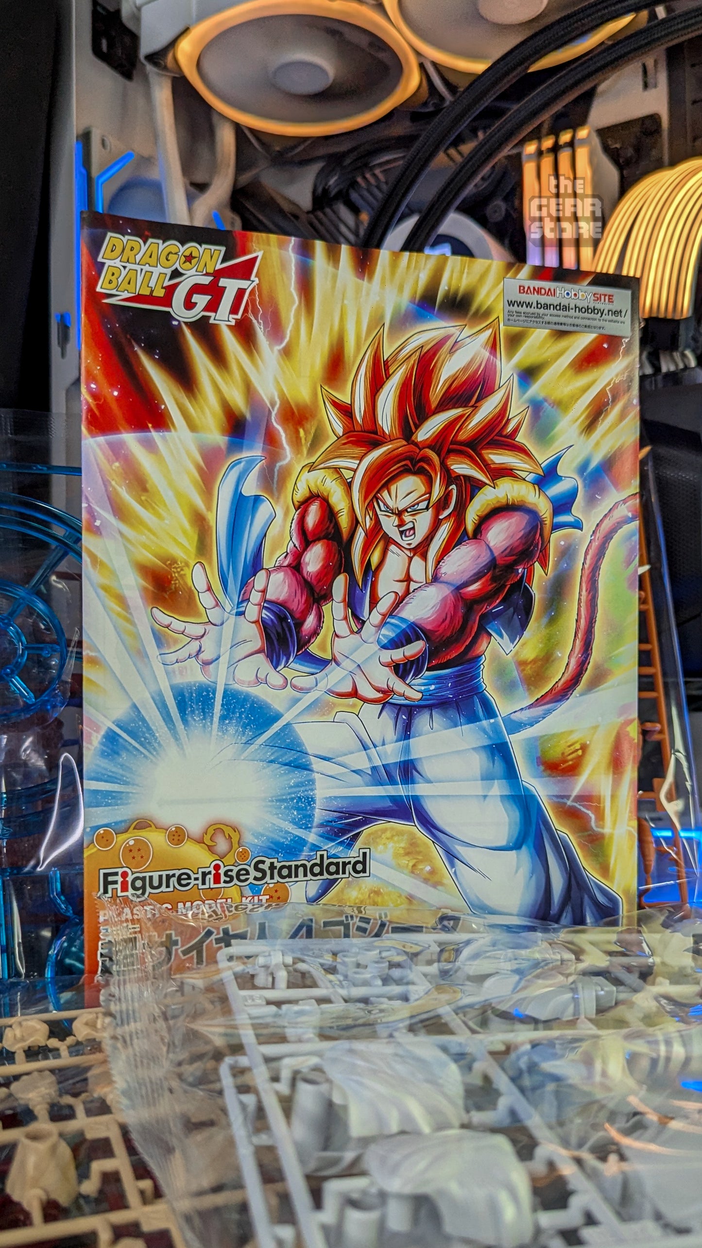 Gogeta SSJ4 - Figure Rise Standard