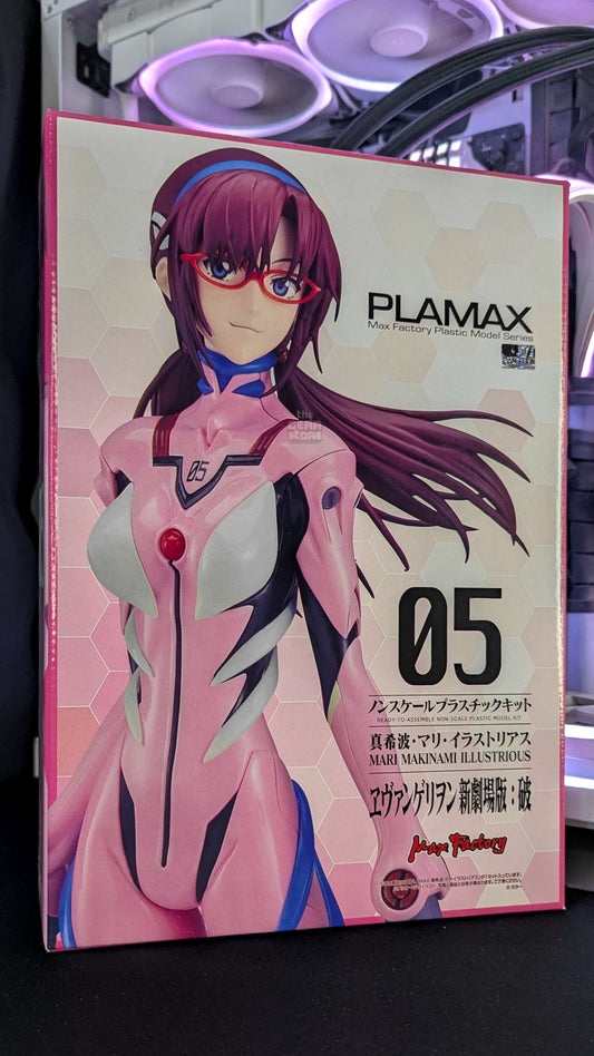 PLAMAX Mari Makinami Illustrious (Evangelion: 2.0 You 
Can (Not) Advance)