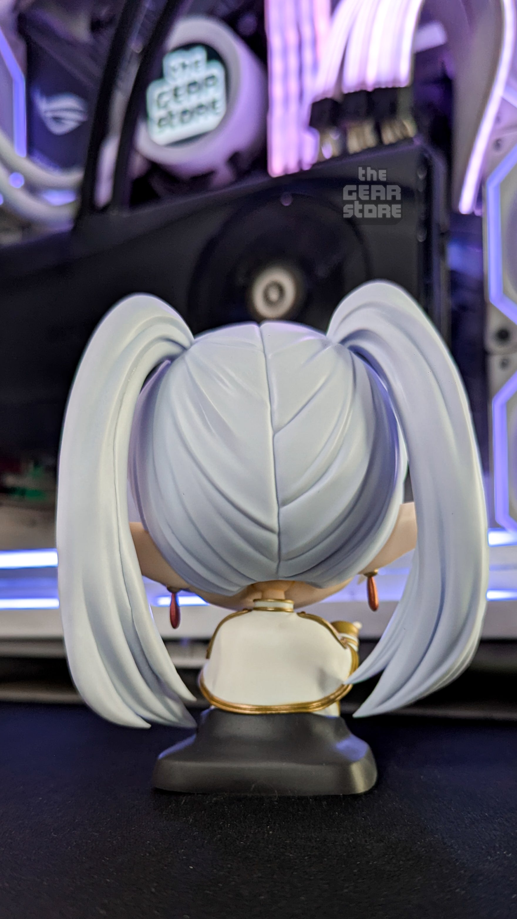 Frieren - Banpresto Sitting Figure alternate product view 3
