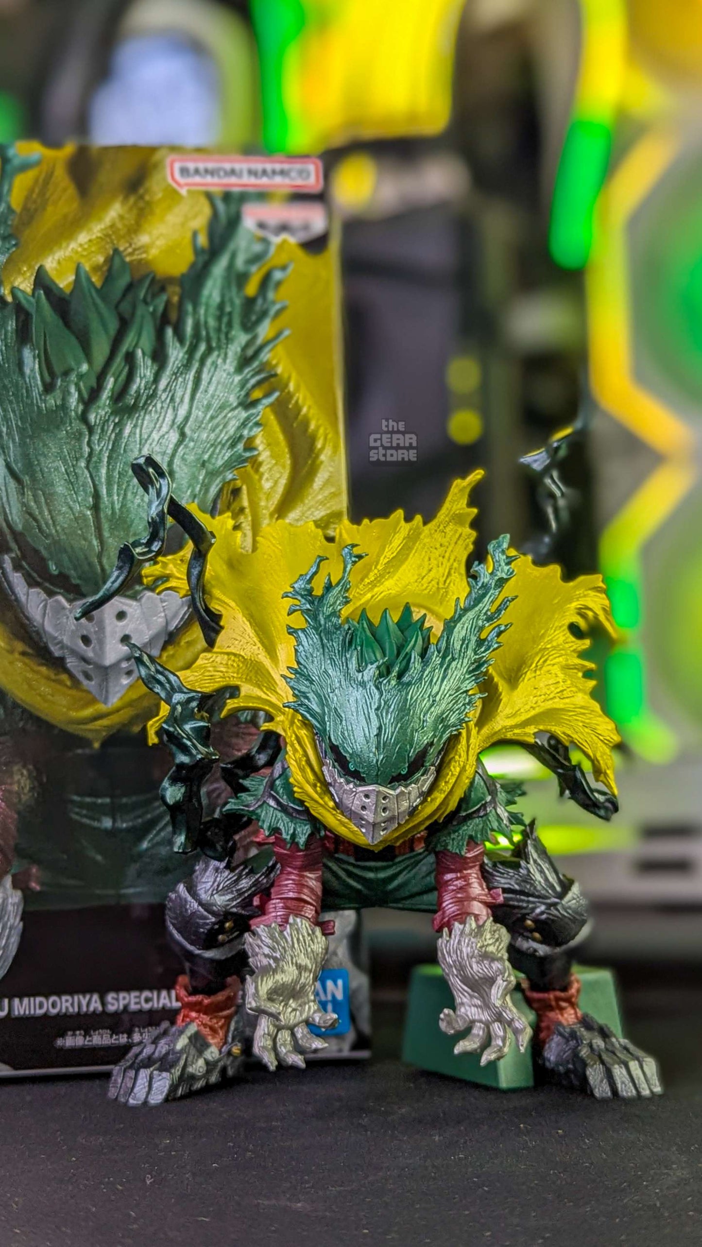 Izuku Midoriya - The Amazing Heroes Plus Special Version