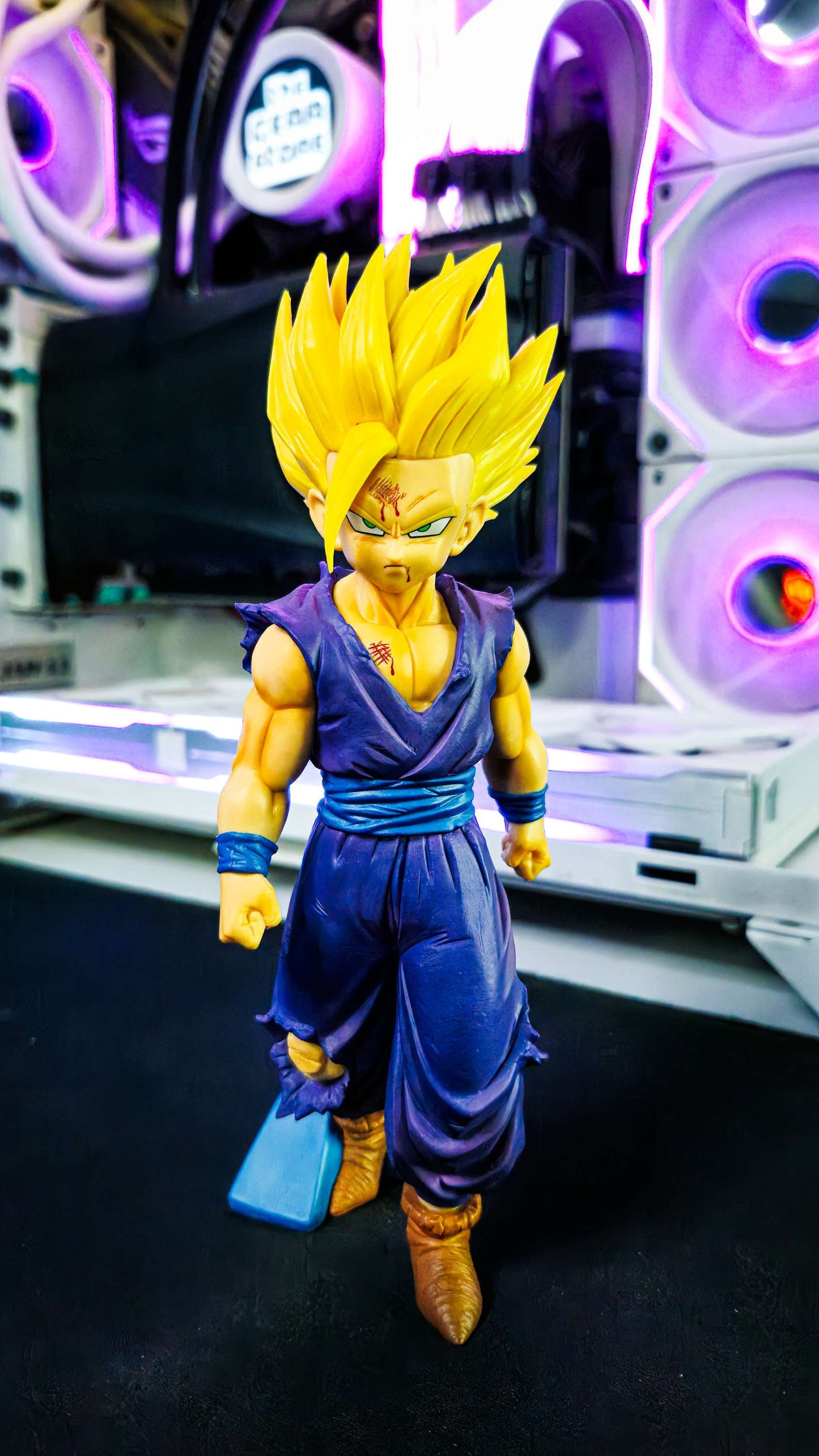 Gohan SSJ2 - Solid Edge Works alternate product view 10