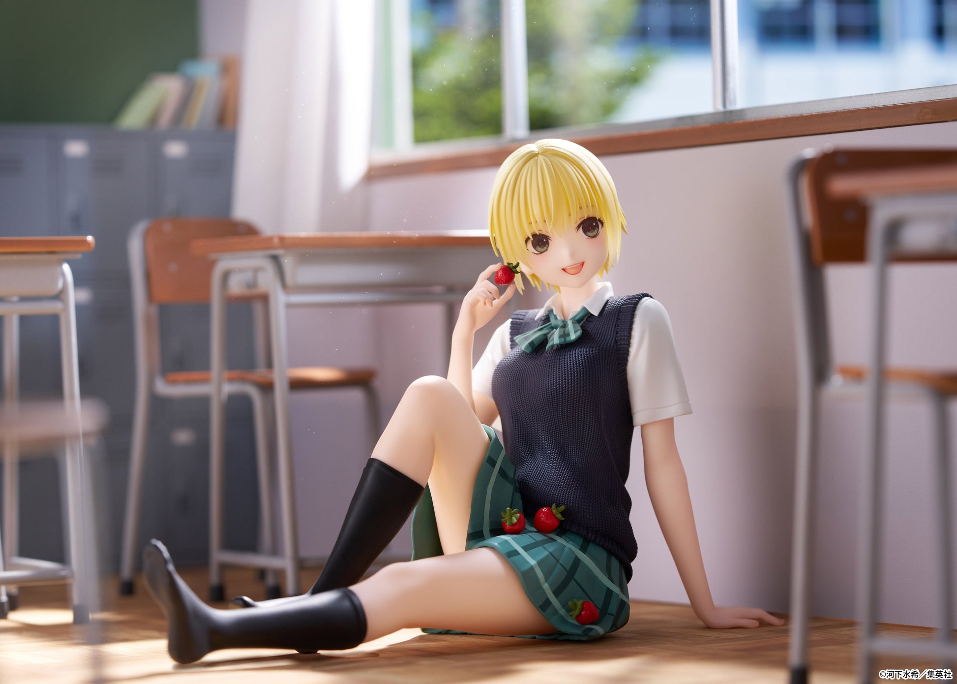 "Strawberry 100%" Desktop Cute Fgiure Nishino Tsukasa School Uniform Ver.