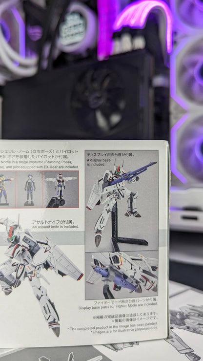 HG VF-25F Messiah Valkyrie (Alto Saotome's)