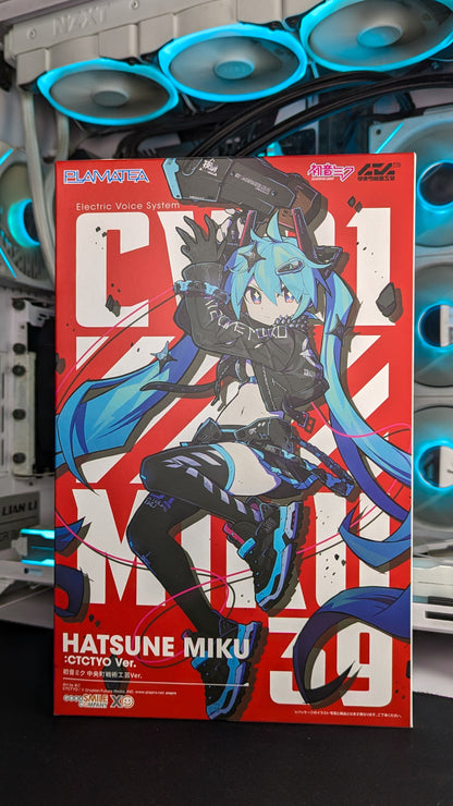 Front of the PLAMATEA Hatsune Miku Chuocho Tactical Craft Ver. box, with CV01 artwork of Miku in tactical gear